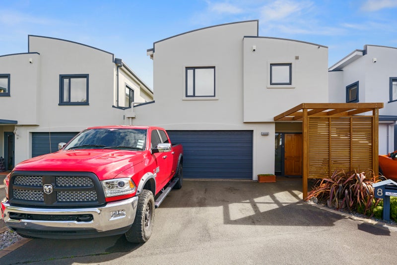 8 Marina View, Paremata, Porirua - Carousel 2