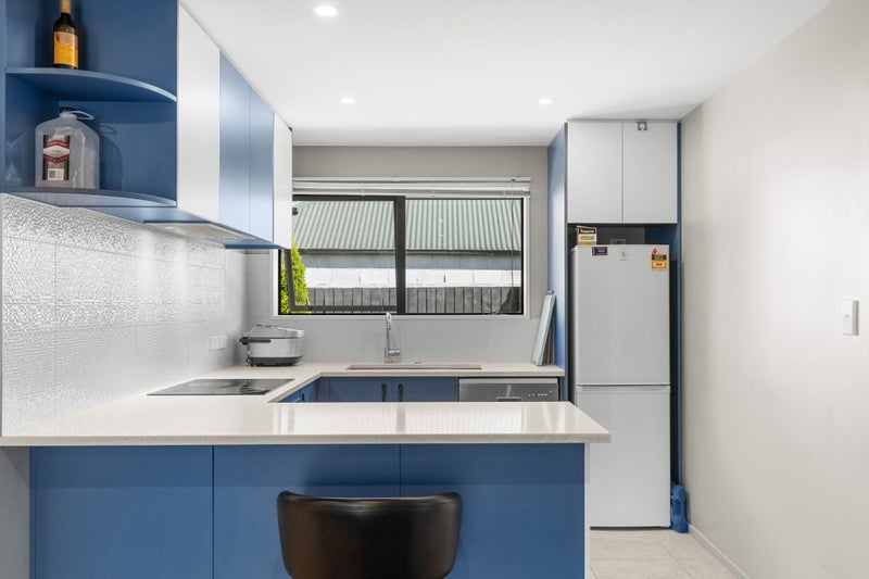 1/137 Maidstone Road, Ilam, Christchurch - Carousel 2