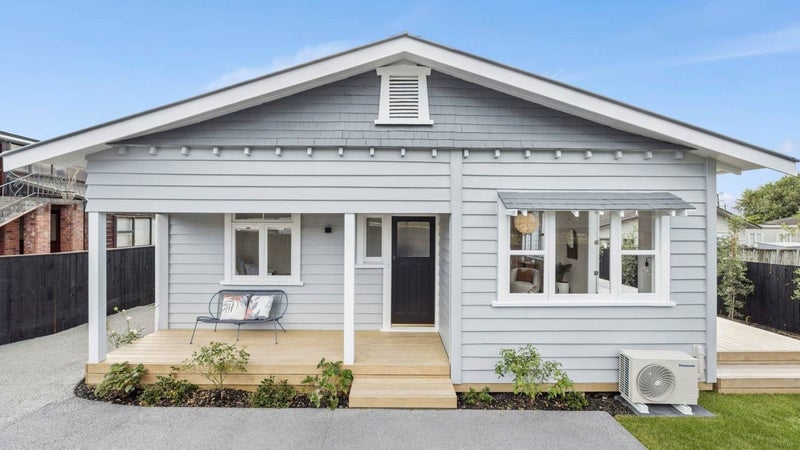 25A Alverston Street, Waterview, Auckland - Carousel 1