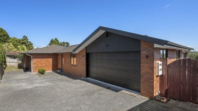 10B Cradock Street, Avondale, Auckland - Carousel 1