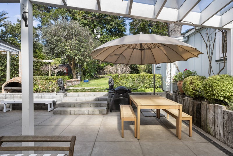 1 Punga Street, Mount Eden, Auckland - Carousel 2