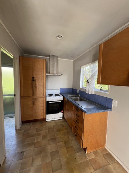 94 Coronation Road, Papatoetoe, Auckland - Carousel 2