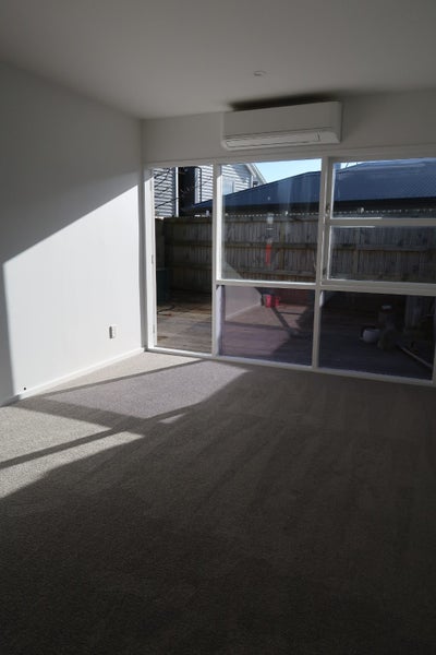 3 Richard Street, Titahi Bay, Porirua - Carousel 2