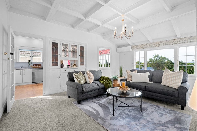 89 Pembroke Street, Hamilton Lake, Hamilton - Carousel 1