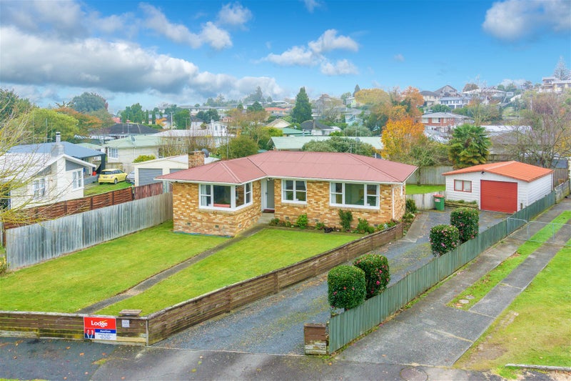 70 Mount View Road, Melville, Hamilton - Carousel 12