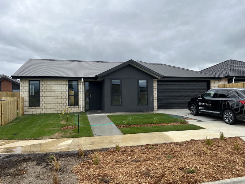 58 Waruhia Crescent, Rototuna North, Hamilton - Carousel 2
