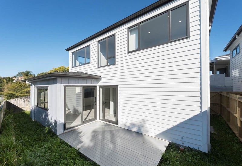 141F Glengarry Road, Glen Eden, Auckland - Carousel 2