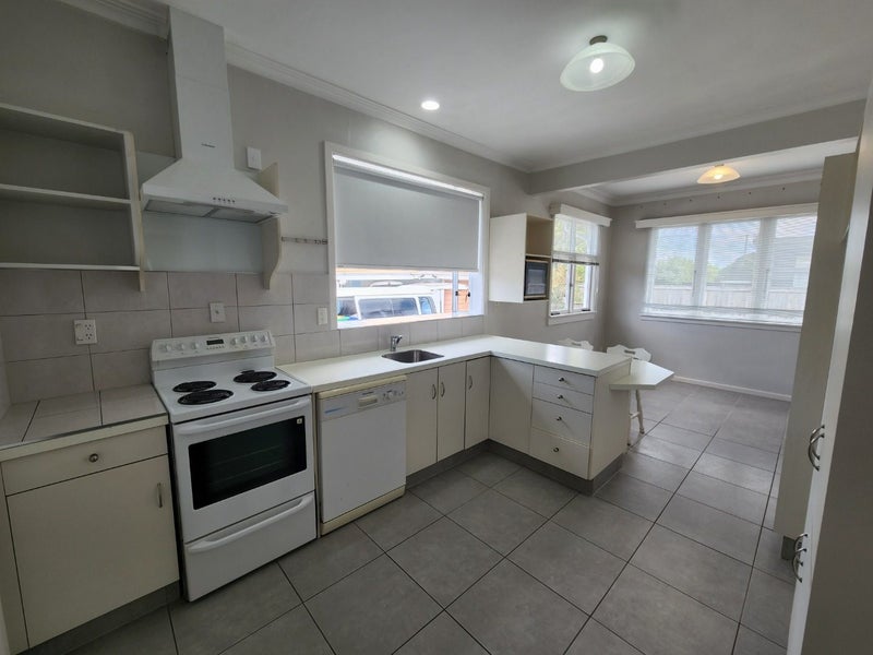 1008 Maraekakaho Road, Raureka, Hastings - Carousel 2