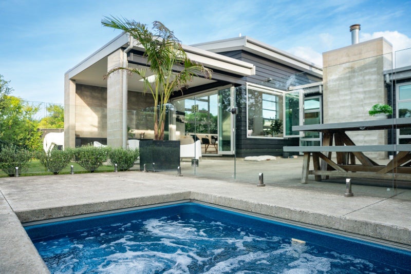 13 Semaphore Lane, Whitby, Porirua - Carousel 2