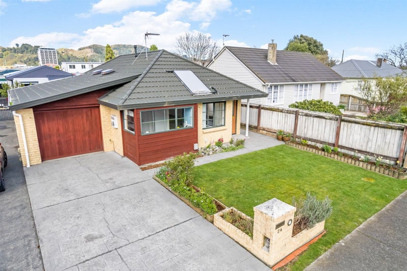 24 Mcparland Street, Ebdentown, Upper Hutt - Carousel 1