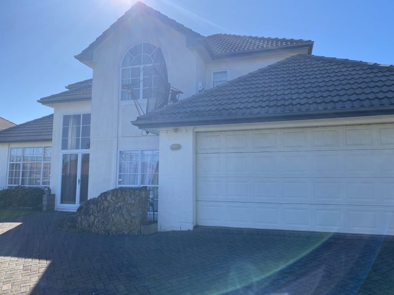 9 Cantora Avenue, Northpark, Auckland - Carousel 1
