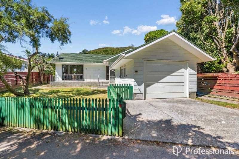 286 Riverside Drive Central, Waterloo, Lower Hutt - Carousel 1