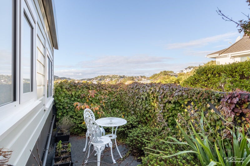 39A Clutha Avenue, Khandallah, Wellington - Carousel 18