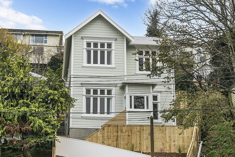 24 Arlington Street, Mount Cook, Wellington - Carousel 1