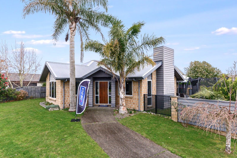1 Whistler Close, Rototuna North, Hamilton - Carousel 2