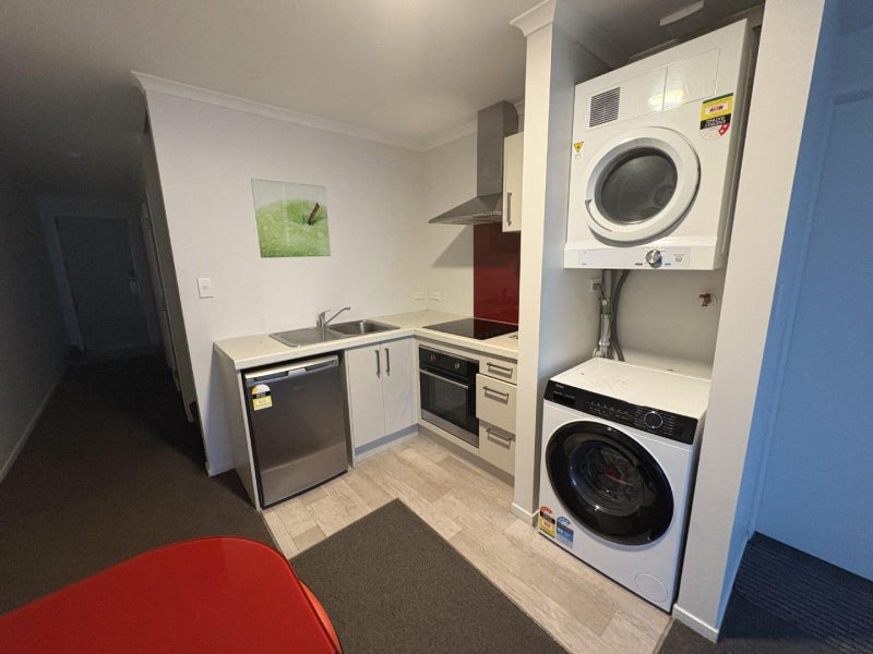 8 Hunter Street, Hamilton Lake, Hamilton - Carousel 8