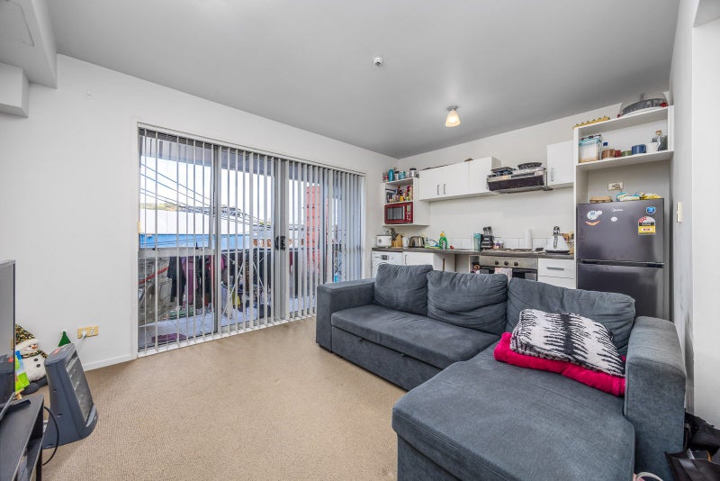 104/10 Flower Street, Eden Terrace, Auckland - Carousel 2