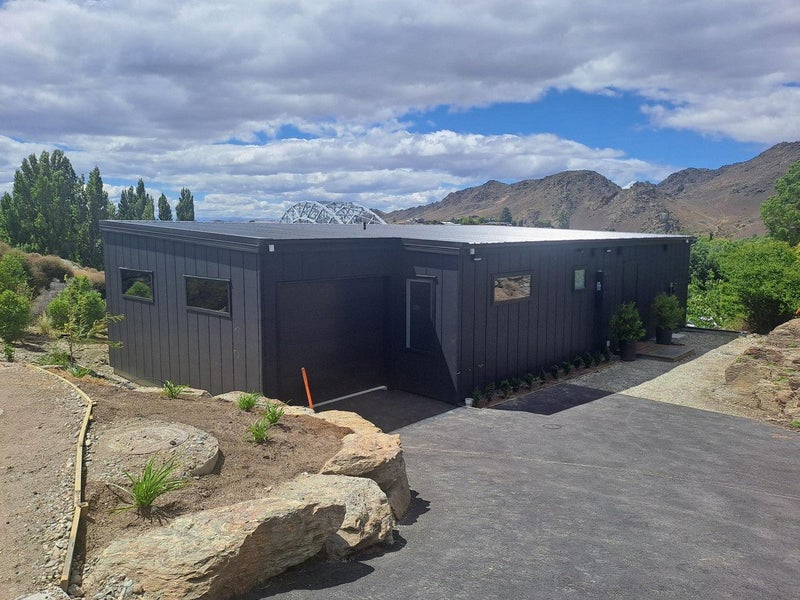 13E Hart Place, Bridge Hill, Alexandra - Carousel 12