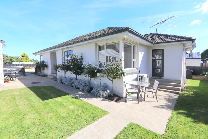 10 John Street, Strathern, Invercargill - Carousel 35
