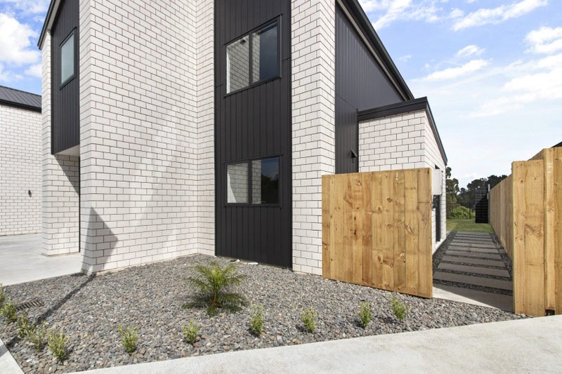 6/23 Marjoriefield Mews, Fitzroy, Hamilton - Carousel 20