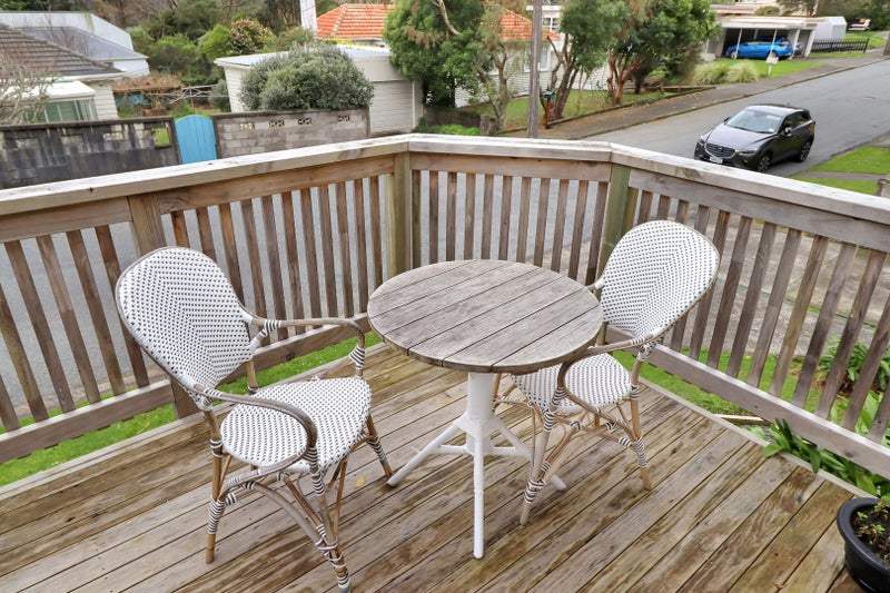 12 Crawford grove, Naenae, Lower Hutt - Carousel 13