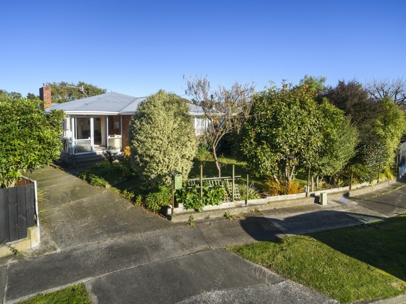8 Conway Place, Terrace End, Palmerston North - Carousel 20