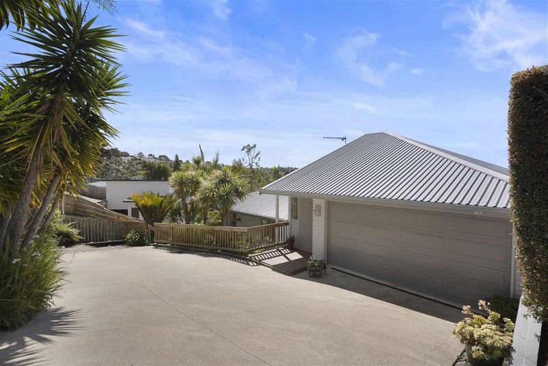 3/563 East Coast Road, Browns Bay, Auckland - Carousel 2