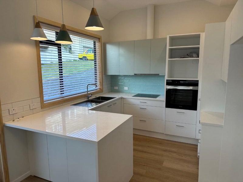 25A Quebec Road, Milford, Auckland - Carousel 2