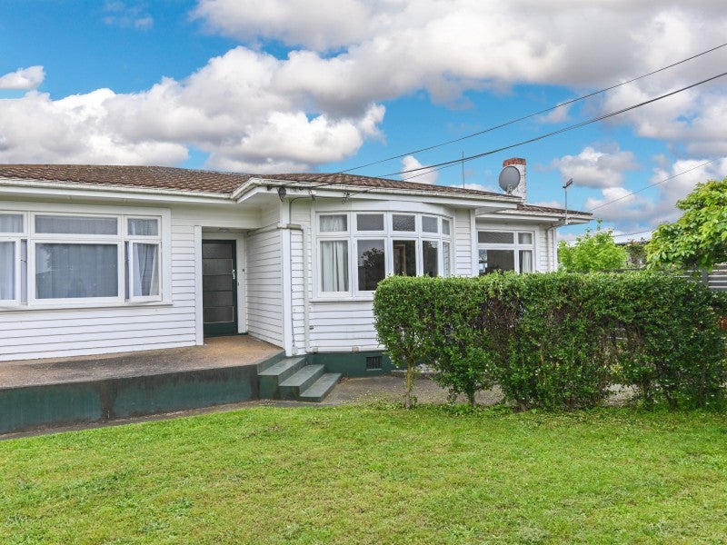 310 Frimley Road, Frimley, Hastings - Carousel 12