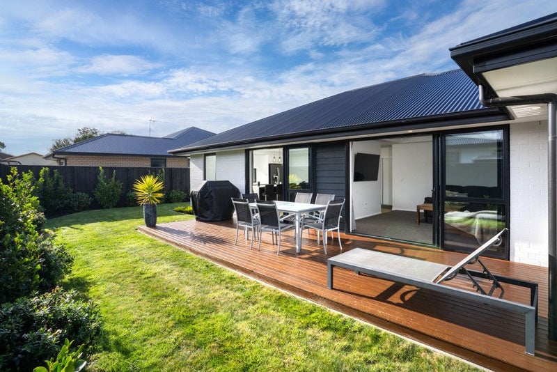 7 Billington Drive, Halswell, Christchurch - Carousel 2