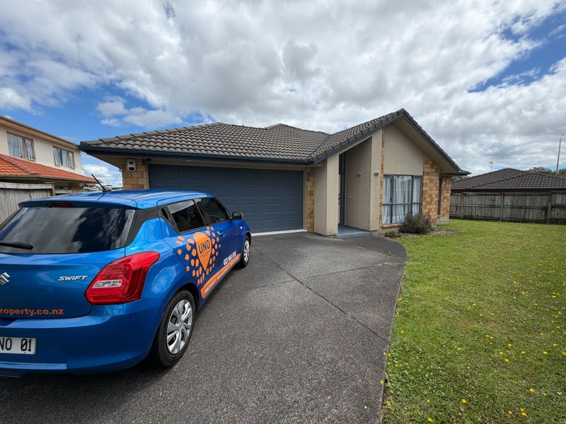 8 Camith Close, Flat Bush, Auckland - Carousel 12