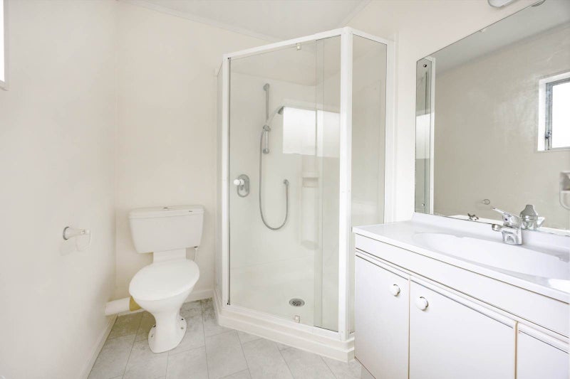 2/2 Carlton Street, Hillsborough, Auckland - Carousel 10