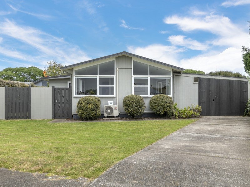 10 Low Avenue, Foxton Beach, Foxton - Carousel 24