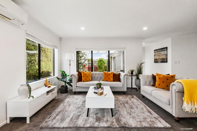 53 Riverton Drive, Randwick Park, Auckland - Carousel 2