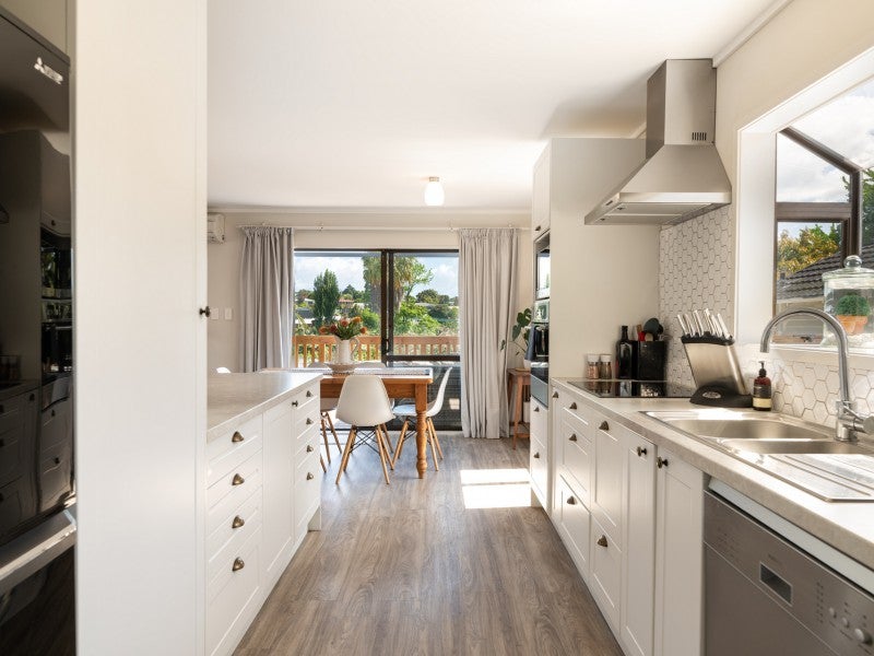 85B Sutherland Road, Brookfield, Tauranga - Carousel 2