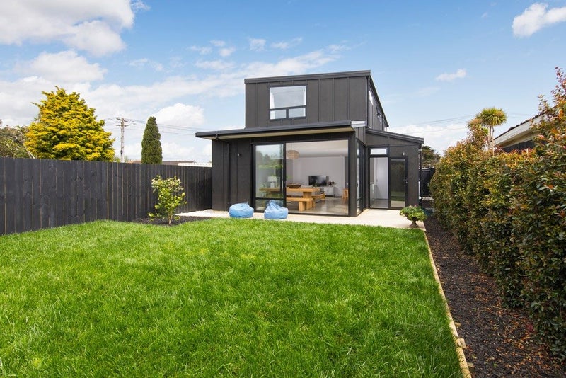 96A Luke Street East, Ōtāhuhu, Auckland - Carousel 1