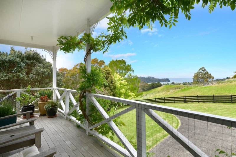 135 Hillcrest Road, Hatfields Beach, Orewa - Carousel 2