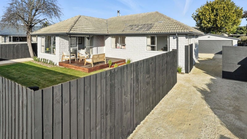 6 Philomel Street, North New Brighton, Christchurch - Carousel 1