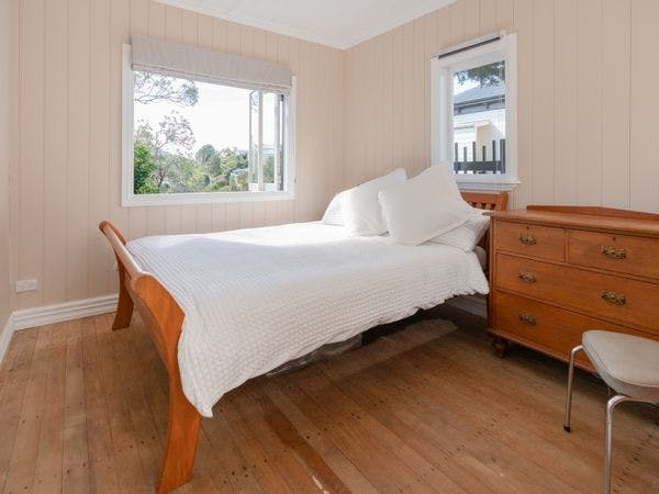 52 Raroa Road, Kelburn, Wellington - Carousel 1