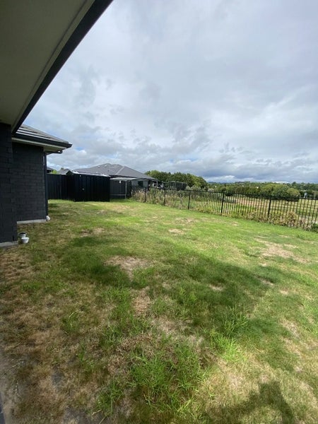 15 Springwater Lane, Pyes Pa, Tauranga - Carousel 16