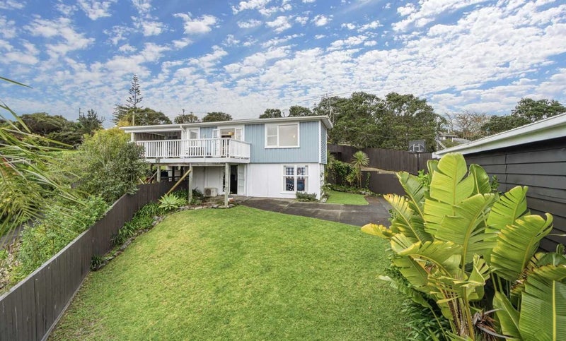 143 Browns Bay Road, Browns Bay, Auckland - Carousel 2