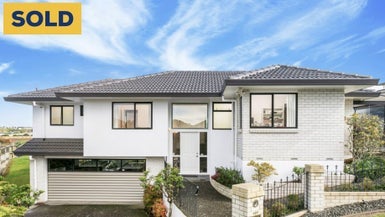 10A Hunterville Court, Ellerslie, Auckland - Carousel 1