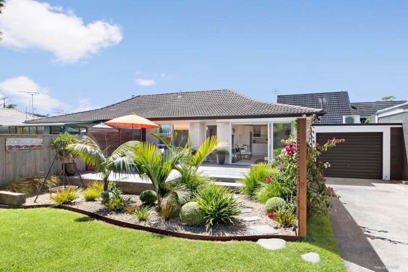 33C MCCRYSTAL AVE, Bucklands Beach, Auckland - Carousel 1