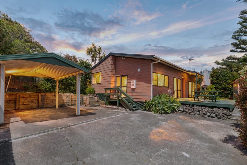 201B Halsey Drive, Lynfield, Auckland - Carousel 2