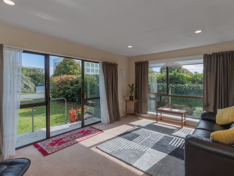4 Ohau Drive, Islington, Christchurch - Carousel 2