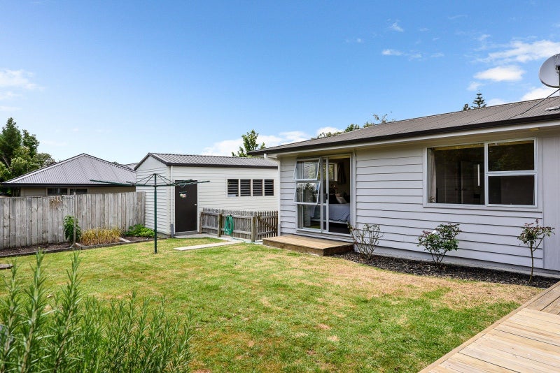 6 Kohekohe Place, Pukete, Hamilton - Carousel 2