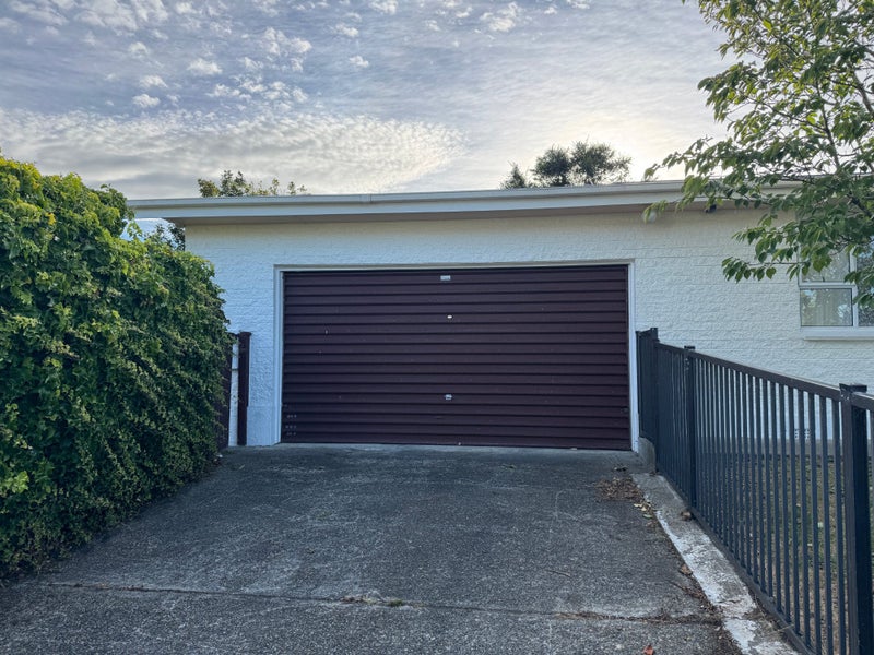197 Lamond Street East, Hargest, Invercargill - Carousel 15
