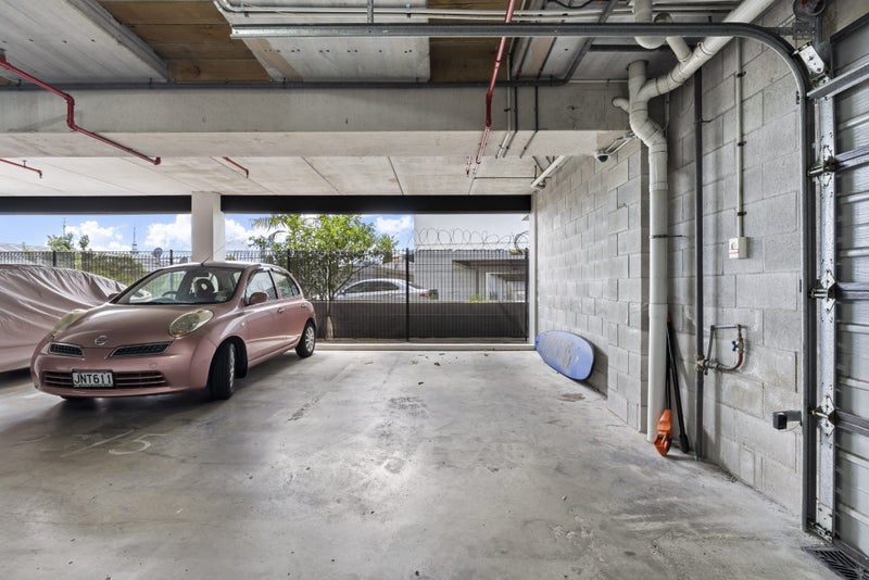 2H/5 Charlotte Street, Eden Terrace, Auckland - Carousel 15