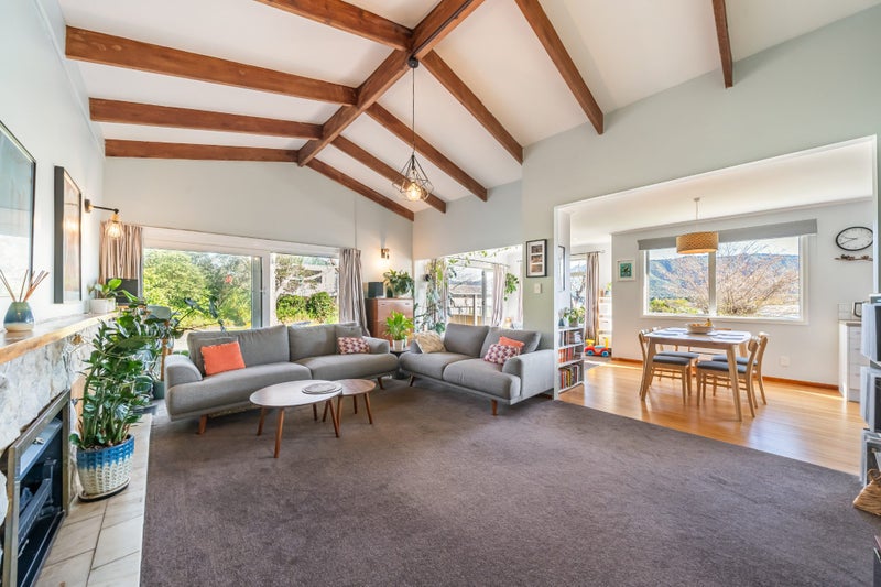 78 Cruickshank Road, Clouston Park, Upper Hutt - Carousel 2