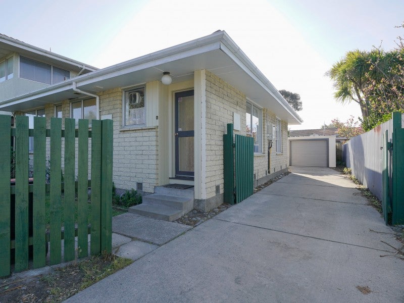 1/73 Epsom Road, Sockburn, Christchurch - Carousel 1